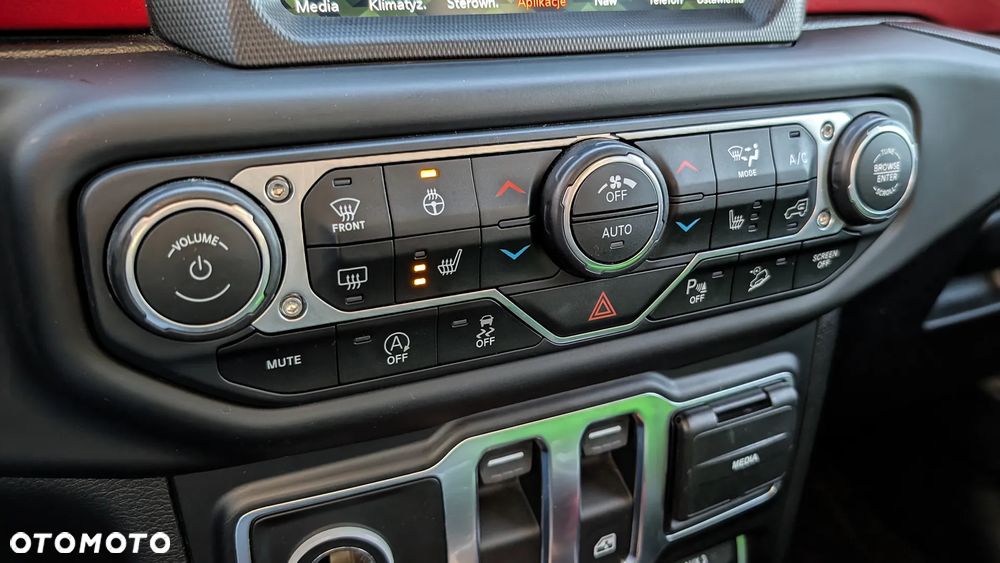 Jeep Wrangler GME 2.0 Turbo Rubicon - 26