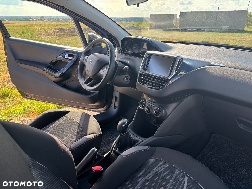 Peugeot 208 1.2 PureTech Active - 5