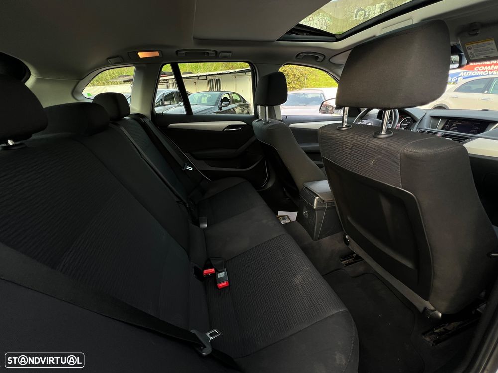 BMW X1 20 d sDrive EDynamics Line Sport - 10