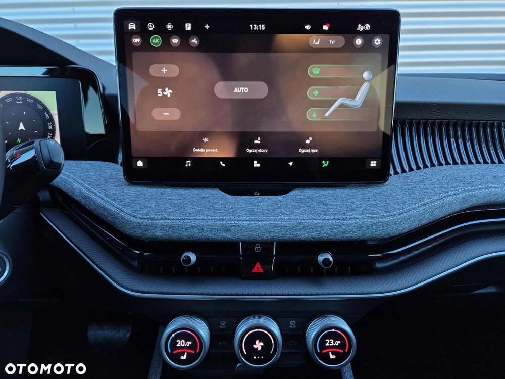 Skoda Superb 2.0 TDI SCR Selection DSG - 24