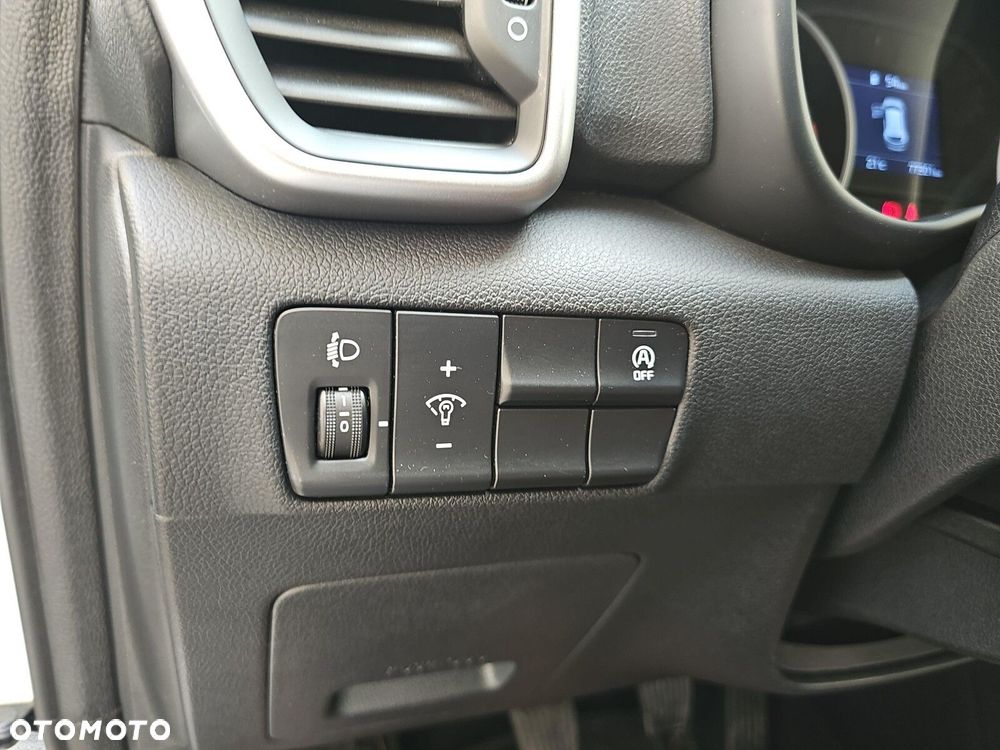 Kia Sportage - 25
