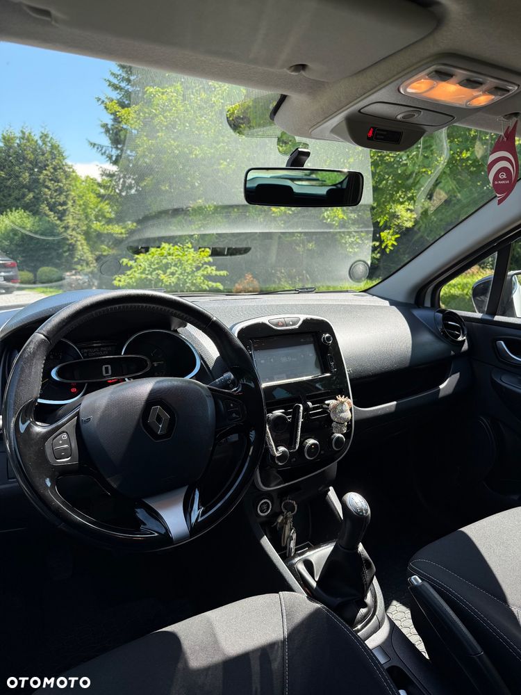 Renault Clio 1.2 16V Limited - 6