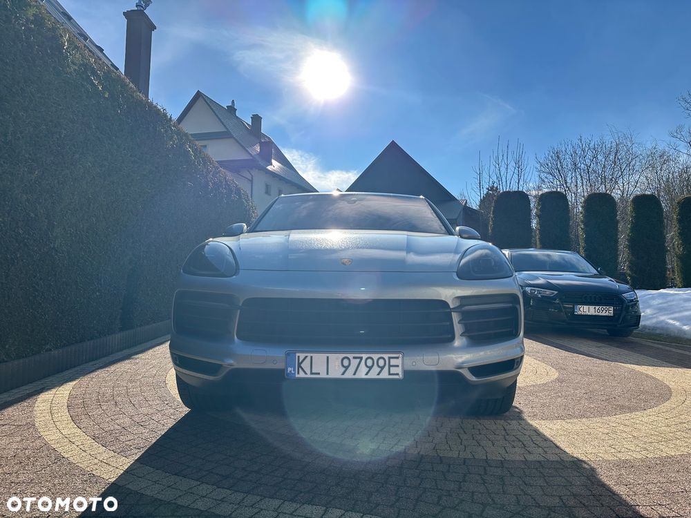 Porsche Cayenne - 10