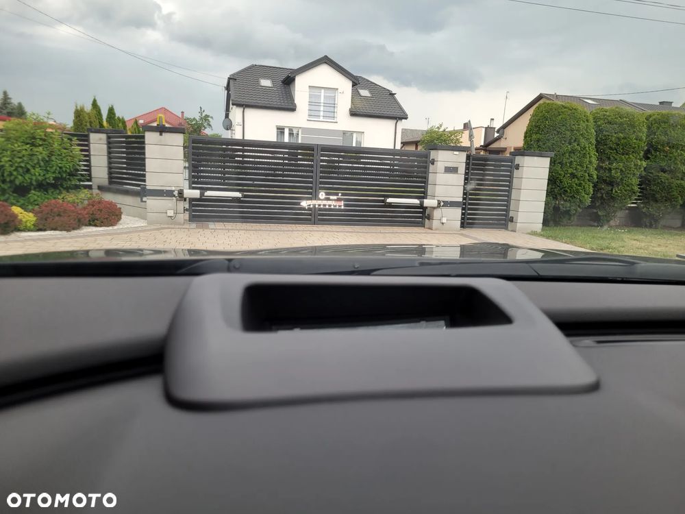 Opel Insignia 1.5 T Exclusive S&S - 25
