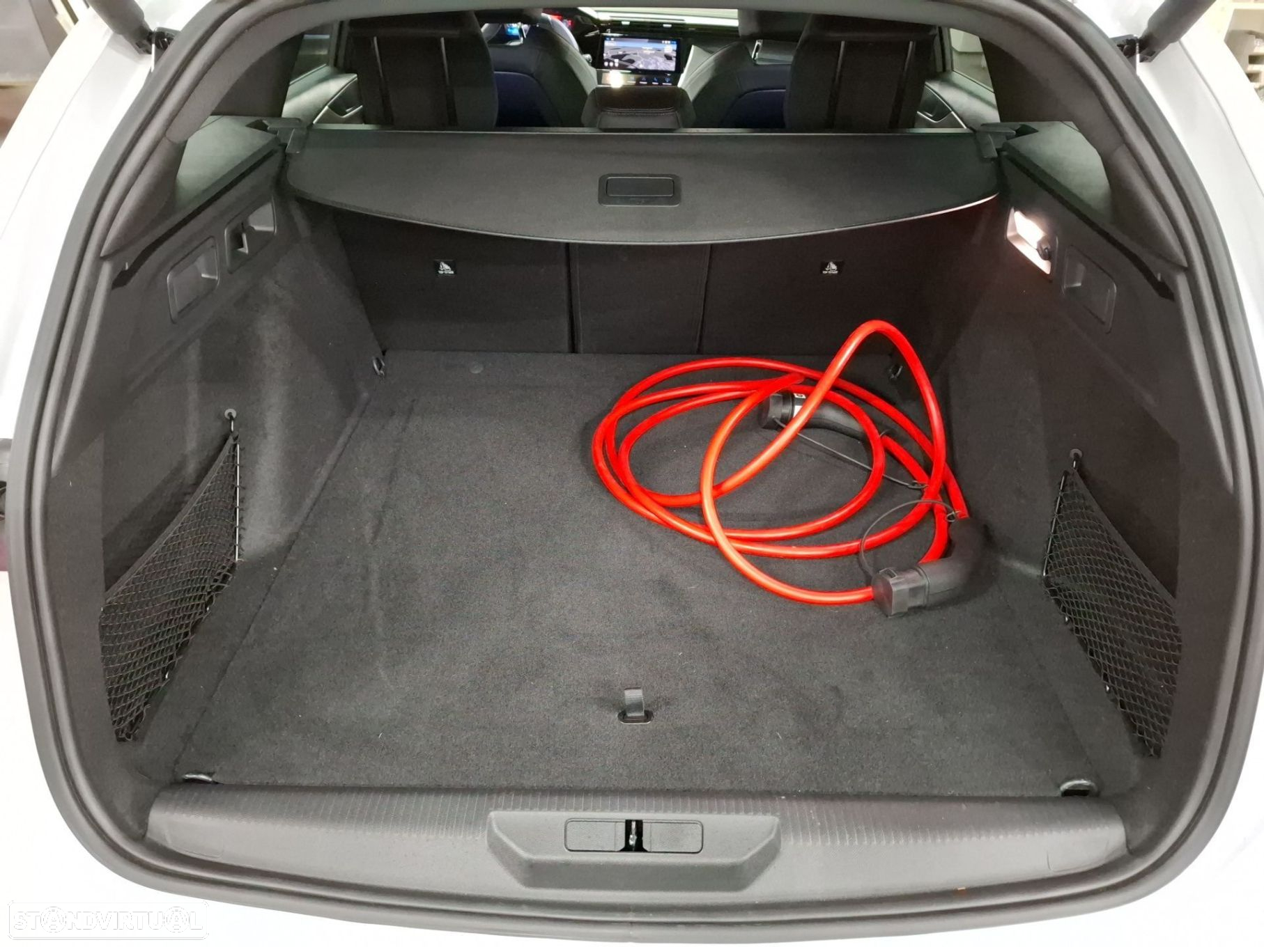 Peugeot e-308 SW 54 kWh GT - 23