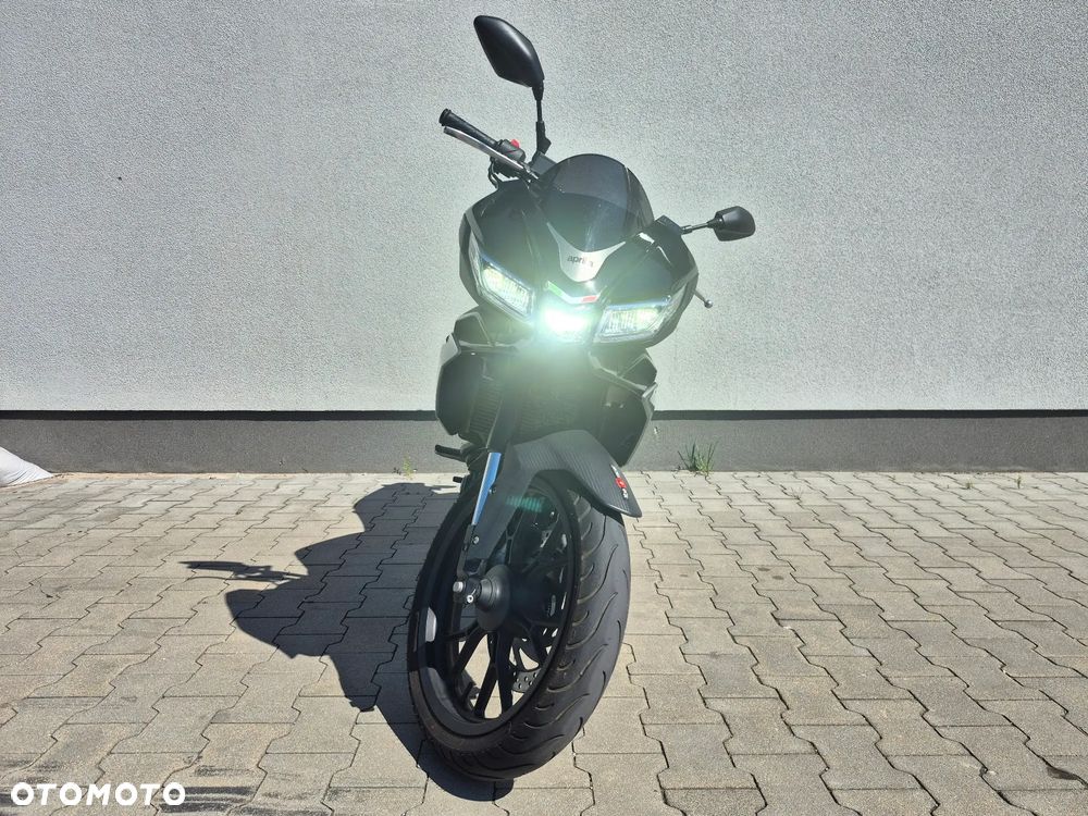 Aprilia Tuono - 3