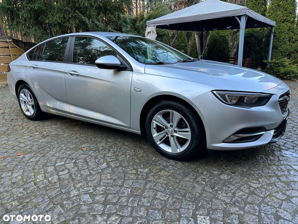Opel Insignia 1.5 T Enjoy S&S - 8