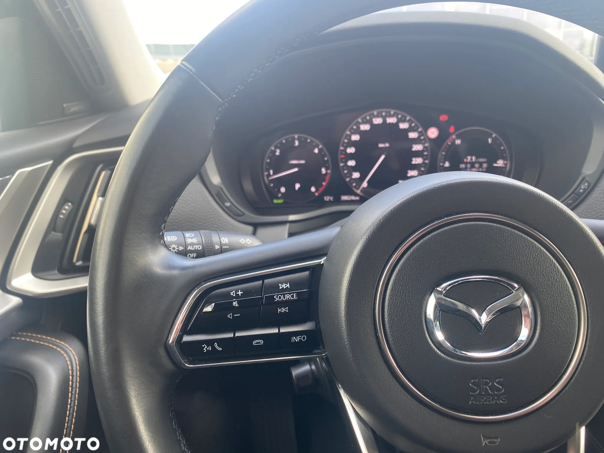 Mazda CX-60 - 12