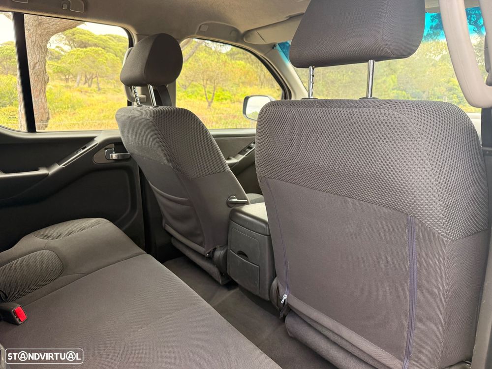 Nissan Pick Up 2.5 TD CD Navara Sport - 18