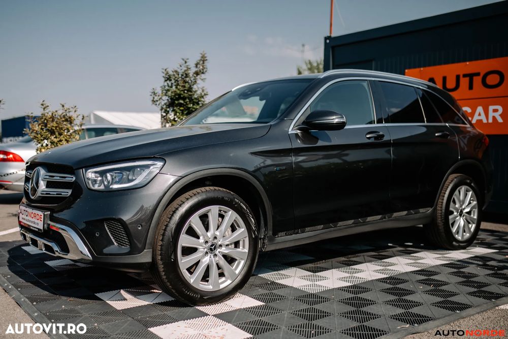 Mercedes-Benz GLC - 8