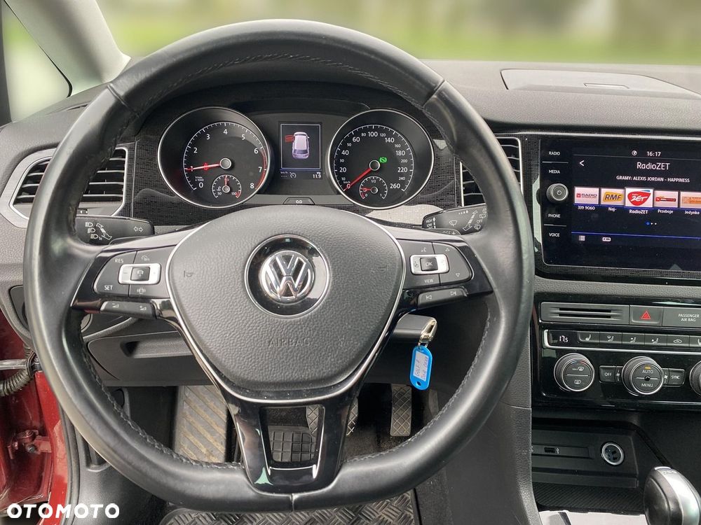 Volkswagen Golf - 19