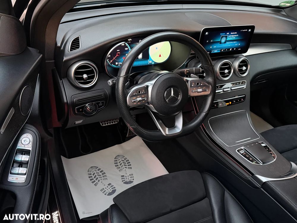 Mercedes-Benz GLC 220 d 4MATIC 9G-TRONIC AMG Line - 4
