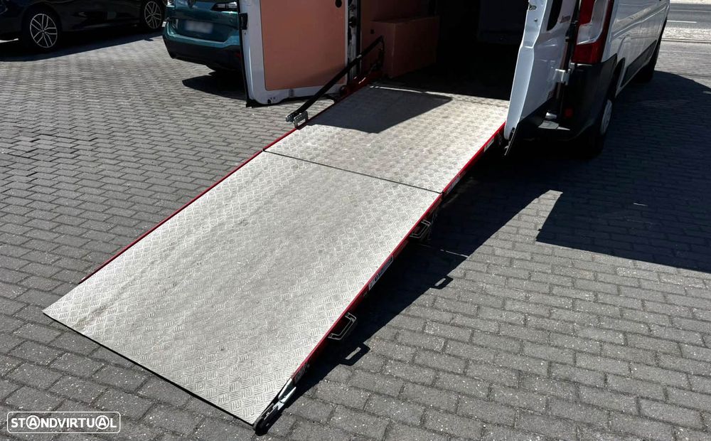 Citroën Jumper 2.2 BlueHDi L2H2 / COM RAMPA **IVA Dedutível - 10