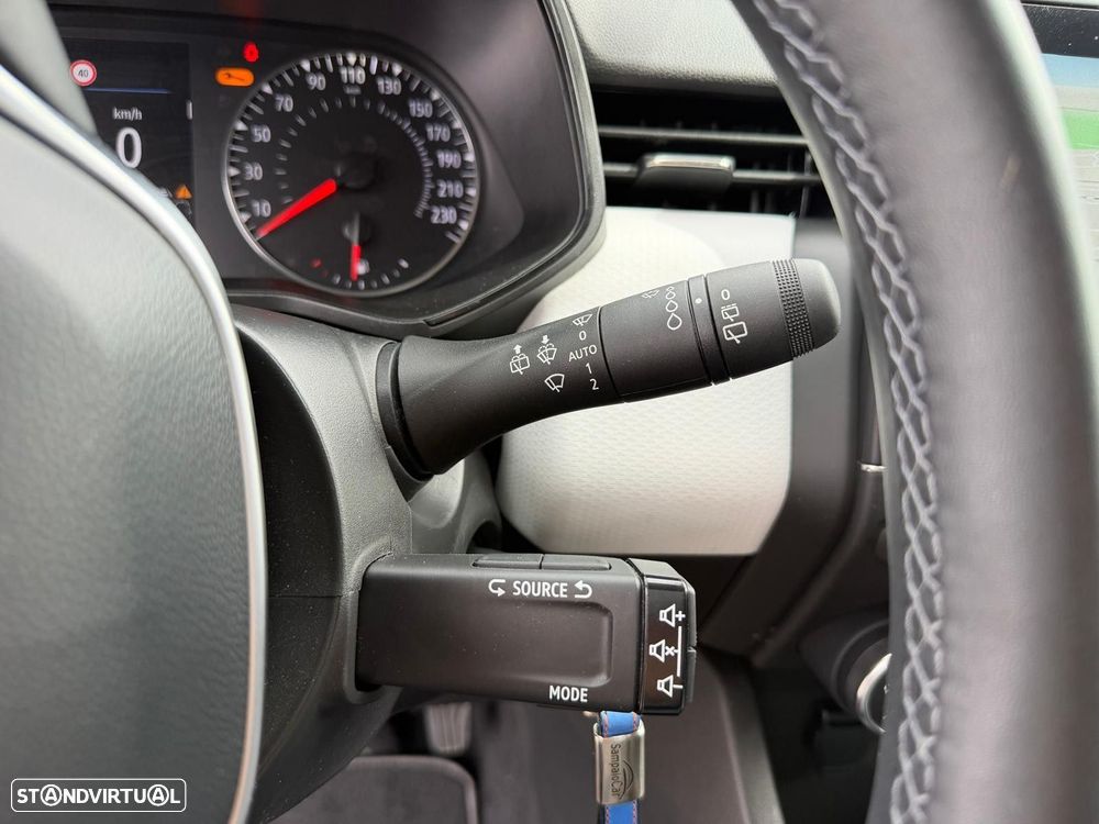 Renault Clio 1.0 TCe Evolution Bi-Fuel - 21