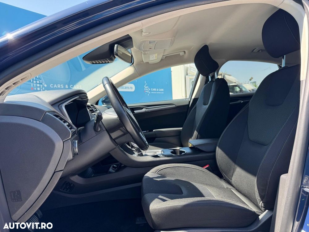 Ford Mondeo 2.0 HEV Titanium - 8