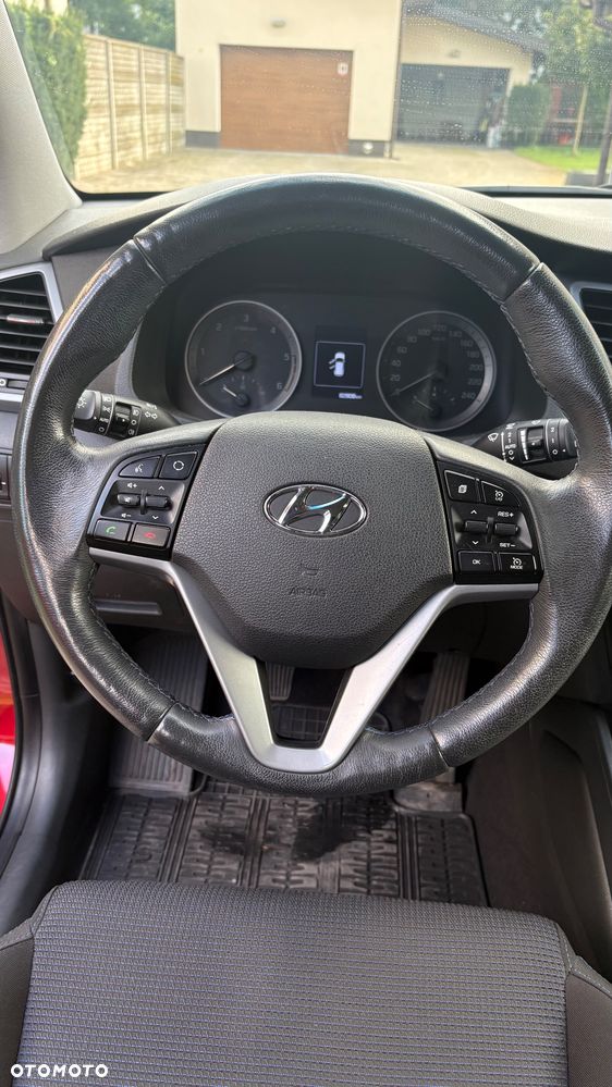 Hyundai Tucson 1.7 CRDI BlueDrive Comfort 2WD - 12