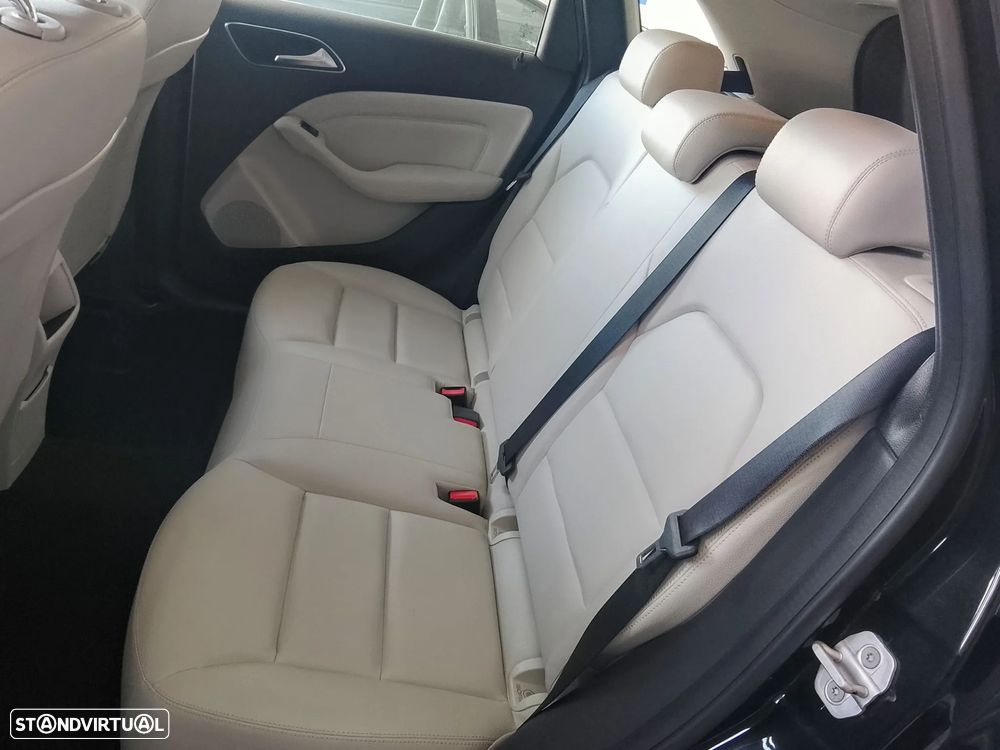 Mercedes-Benz B 180 CDI Urban - 20