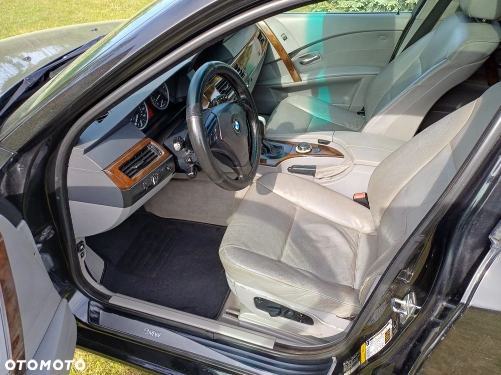 BMW Seria 5 530i - 6