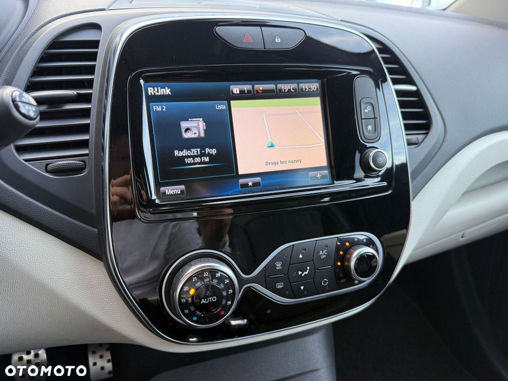 Renault Captur - 23
