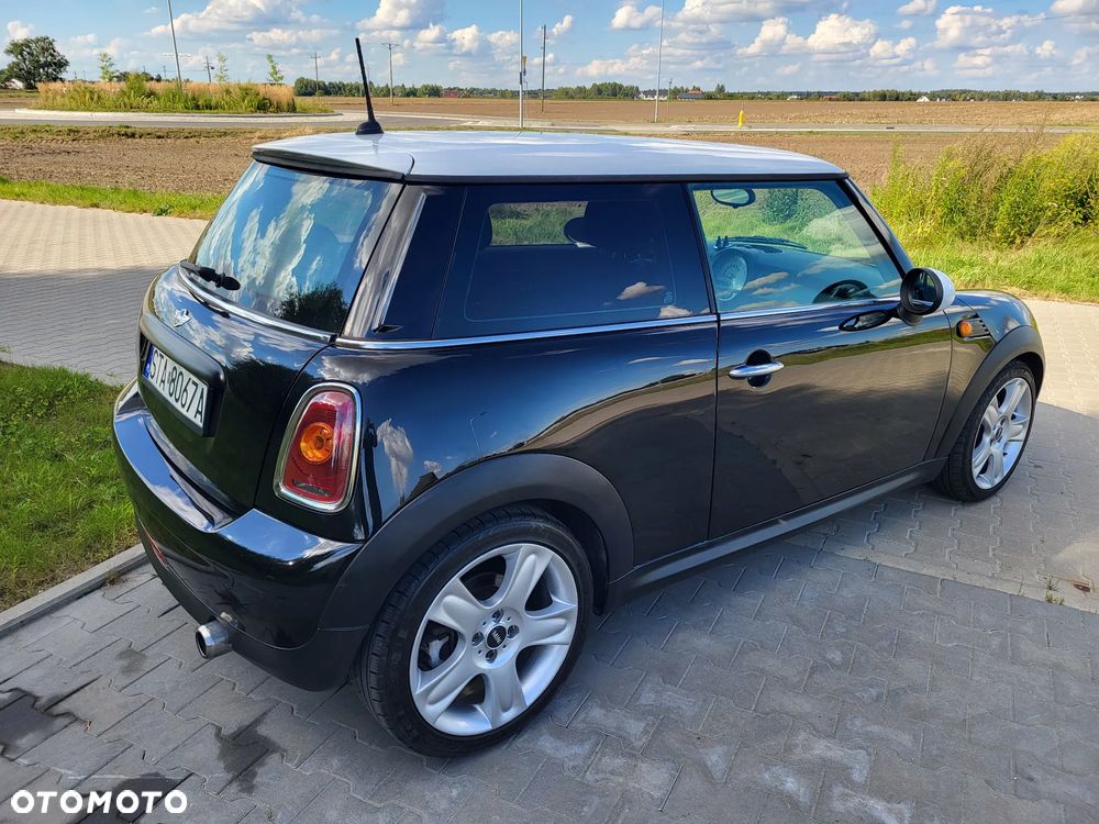 MINI ONE - 4
