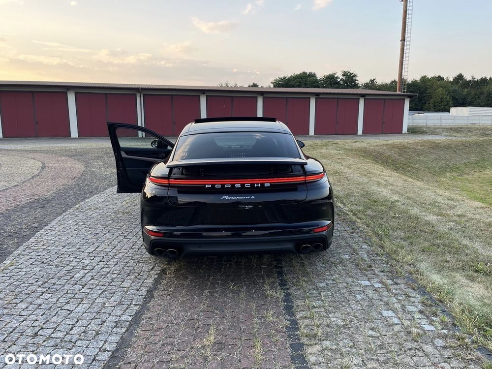 Porsche Panamera 4 - 4