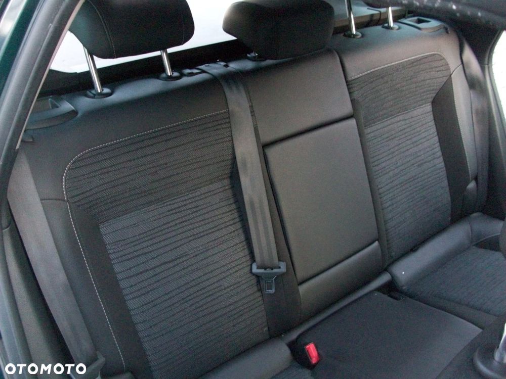Opel Astra 1.6 CDTI DPF ecoFLEX TourerStart/Stop Exklusiv - 12