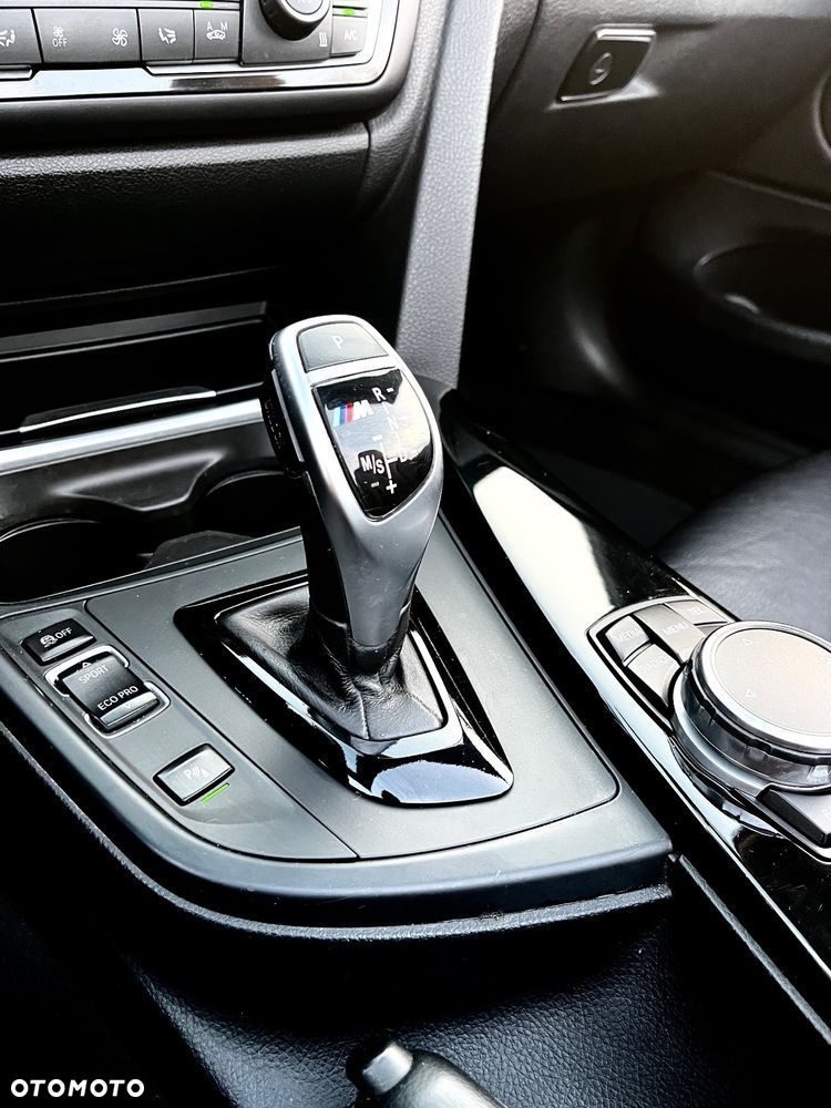 BMW Seria 4 420d Cabrio Sport-Aut Sport Line - 17