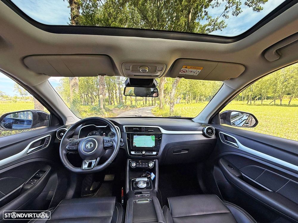 MG ZS EV 44.5 kWh Luxury - 15