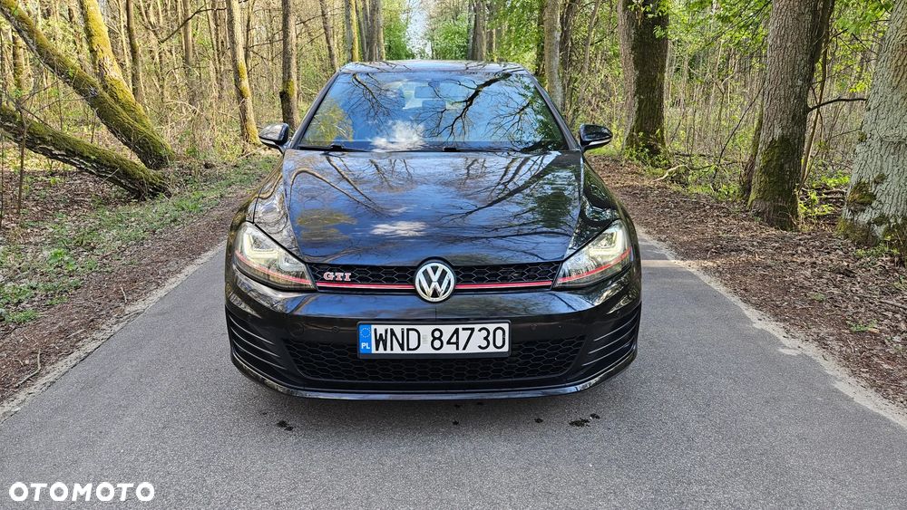 Volkswagen Golf 2.0 TSI BMT GTI DSG - 3