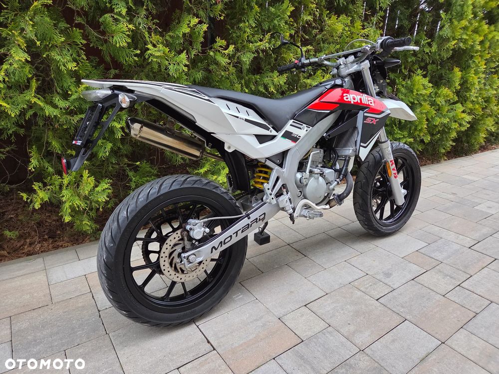 Aprilia SX - 3