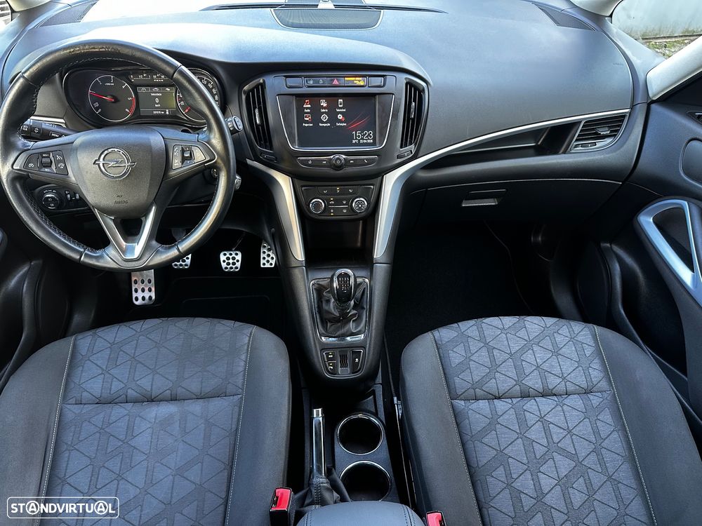 Opel Zafira 1.6 CDTi 120 Anos S/S - 19