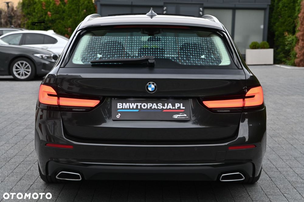 BMW Seria 5 - 12