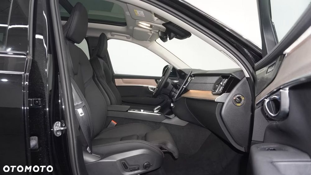 Volvo XC 90 T8 AWD Plug-In Hybrid Plus Dark 7os - 14