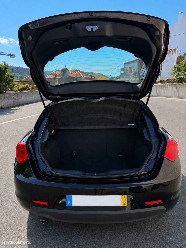Alfa Romeo Giulietta 1.6 JTDM Super - 26