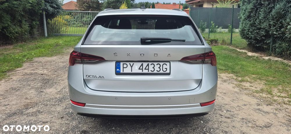 Skoda Octavia 2021 photo 5