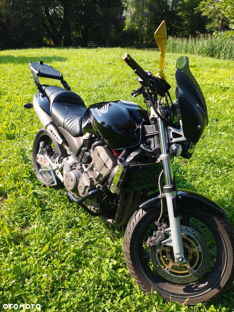 Honda Hornet - 4