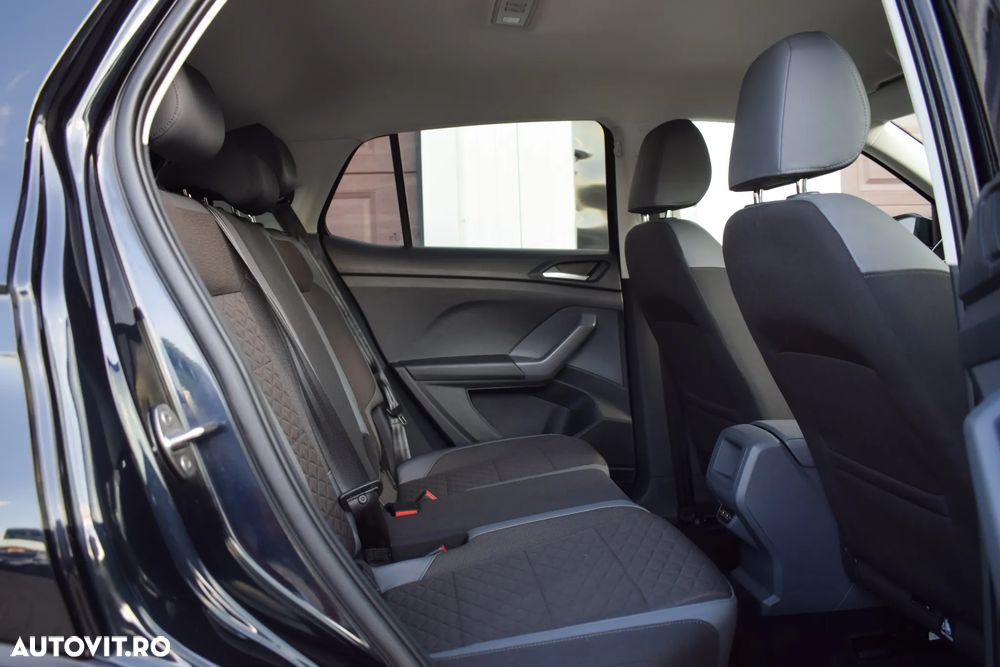 Volkswagen T-Cross 1.6 TDI SCR DSG Style - 12