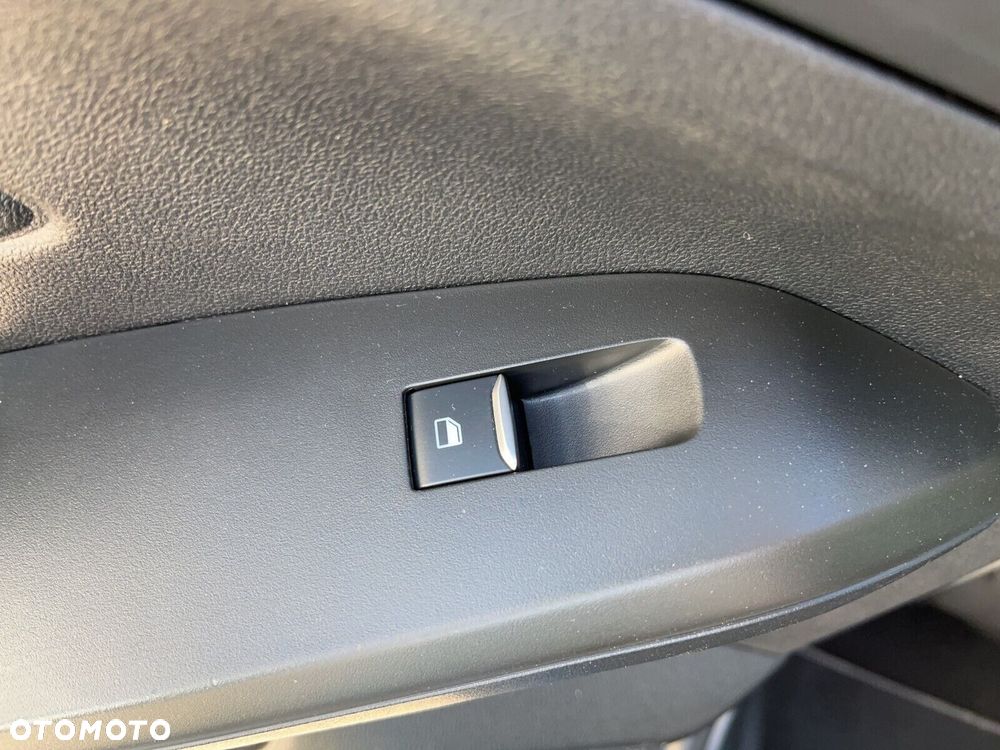 Ford Focus - 13