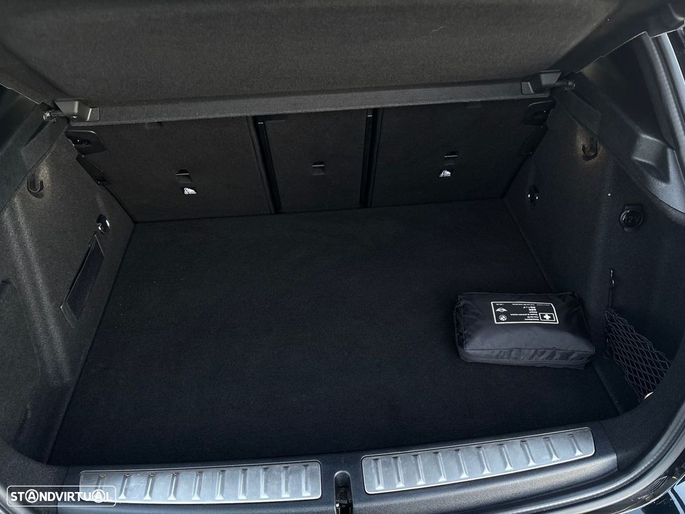 BMW 118 i Pack Desportivo M Auto - 30