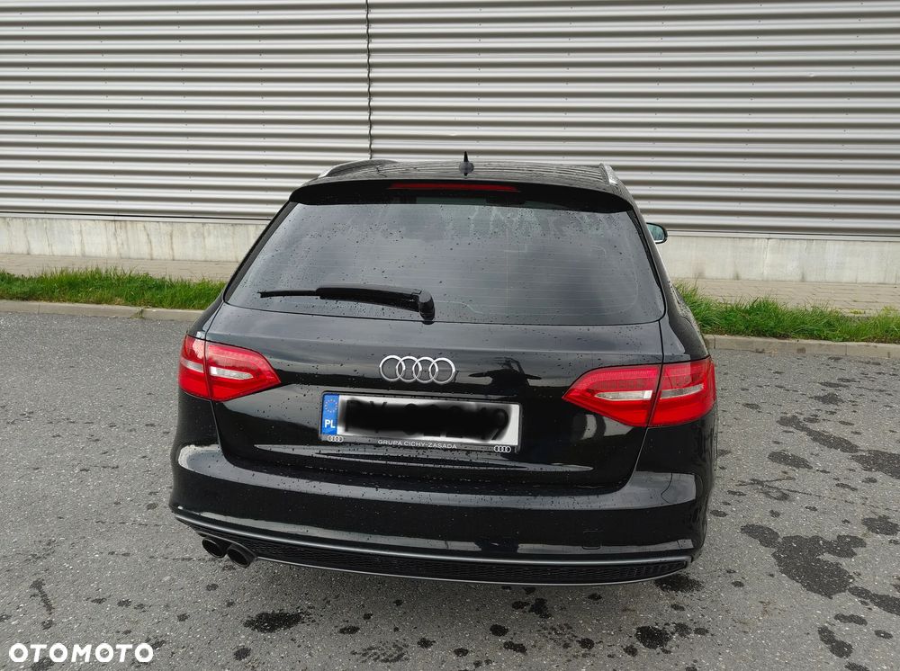 Audi A4 Avant 2.0 TDI DPF S line Sportpaket - 8