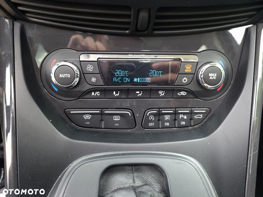 Ford Kuga 2.0 TDCi 4WD Titanium - 21