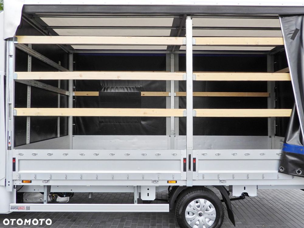 Renault MASTER  PLANDEKA 10 PALET TEMPOMAT LEDY KLIMATYZACJA  165KM - 24