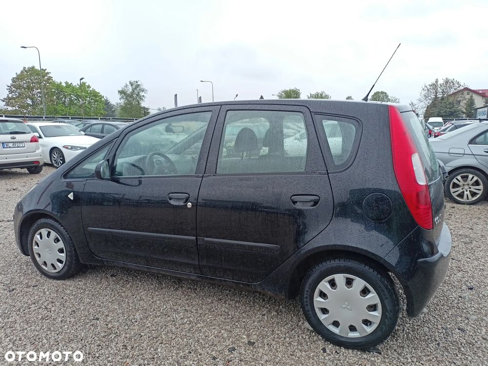 Mitsubishi Colt - 3