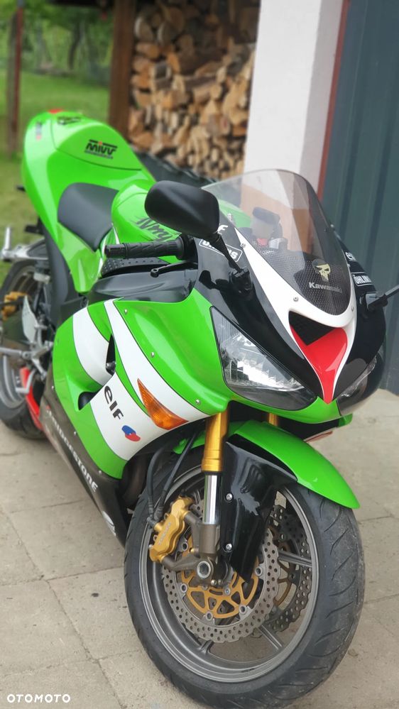 Kawasaki ZXR - 7