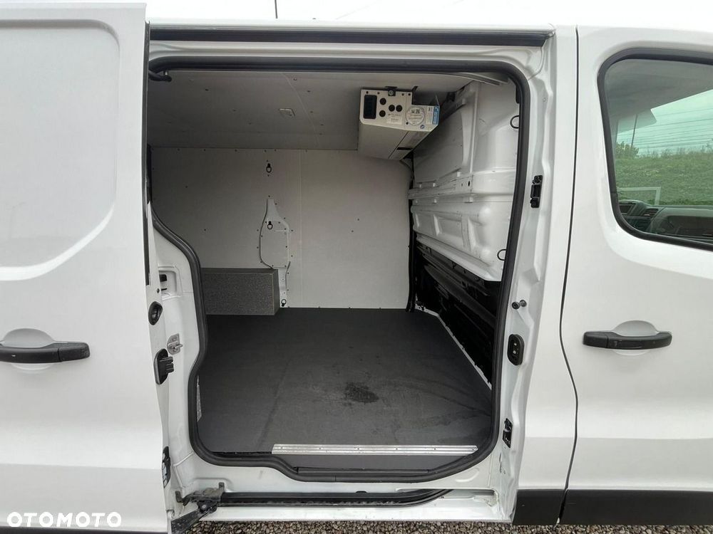 Renault Trafic - 11