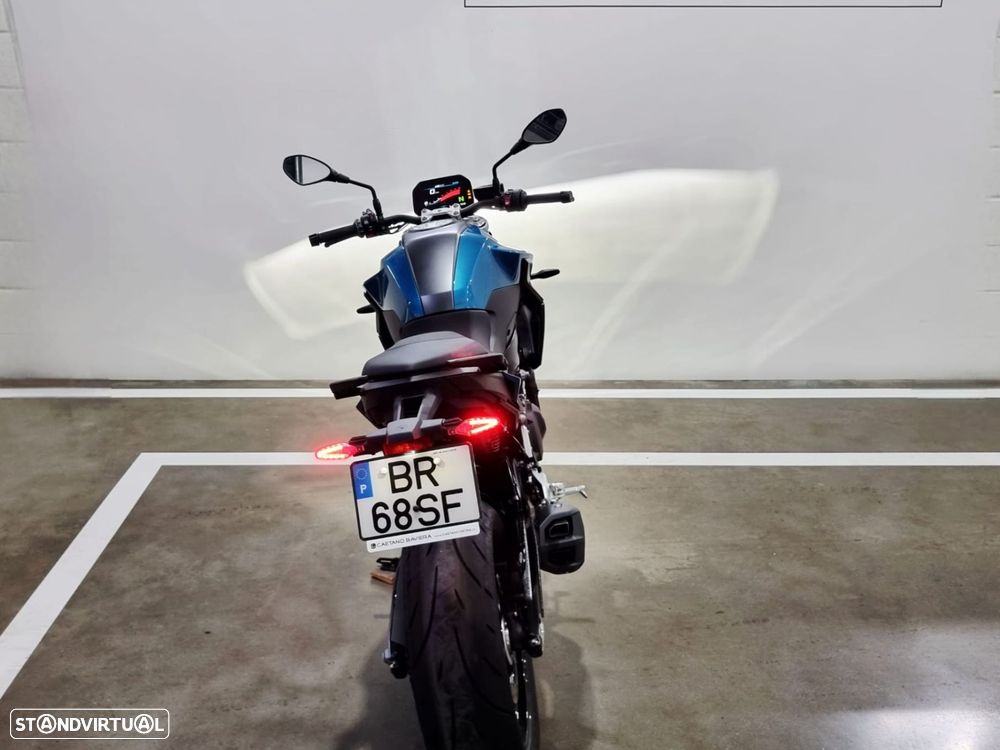BMW F 900 R 900R - 7