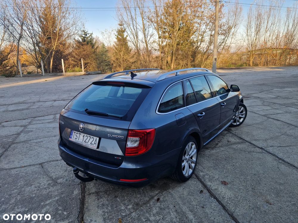 Skoda Superb 2.0 TDI 4x4 Elegance - 6