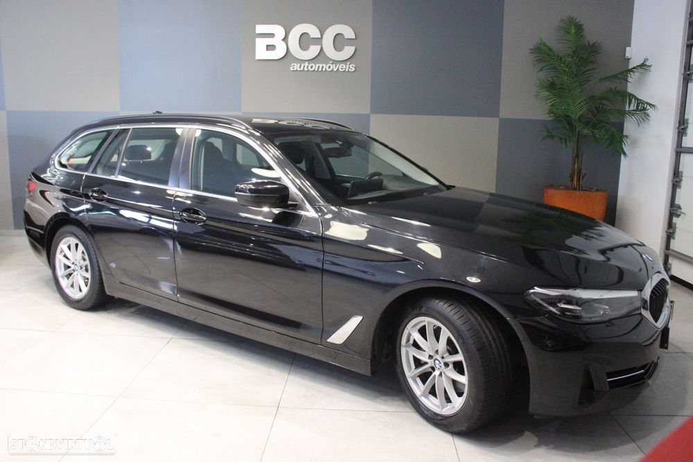 BMW 520 d Line Luxury Auto - 1