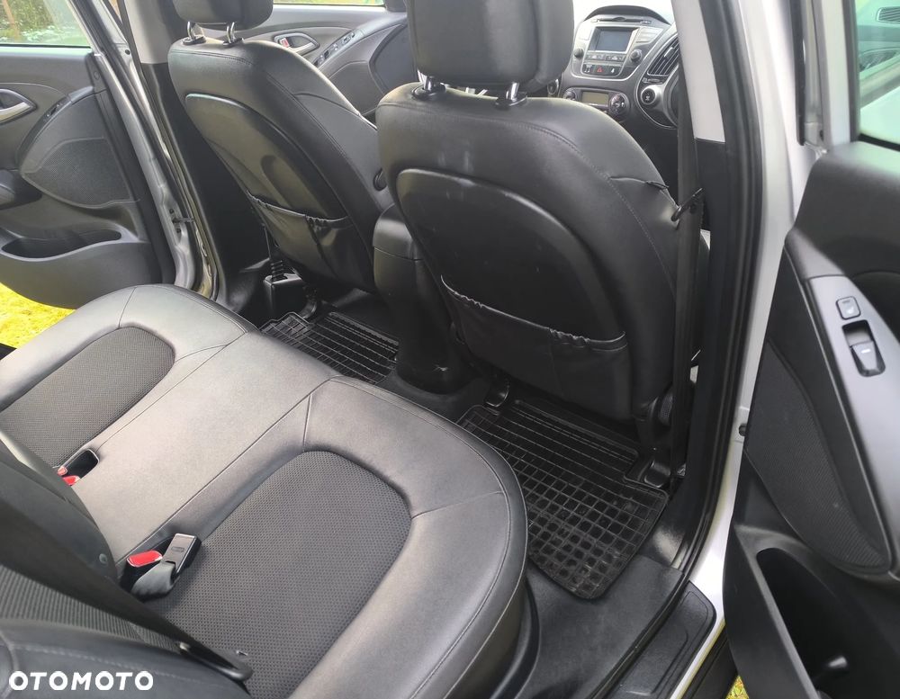 Hyundai ix35 1.6 2WD blue Style - 13