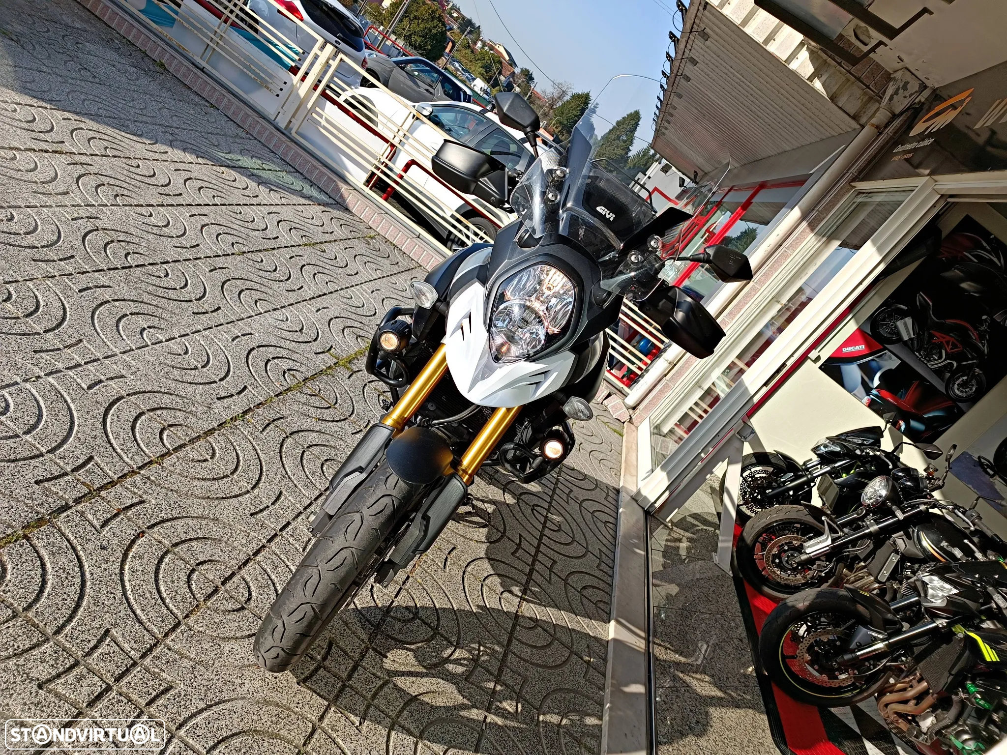 Suzuki DL 1000 V Strom - 21